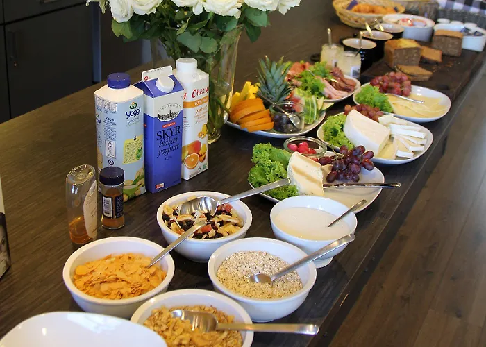 Aiden By Western Lolland