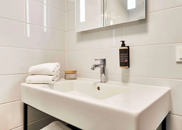 Aiden By Western Lolland 3*